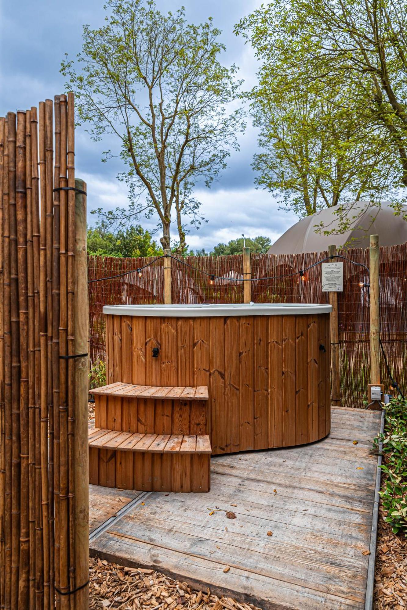 Tinyhouse 4 Pers Met Hottub Villa เมียร์เซน ภายนอก รูปภาพ